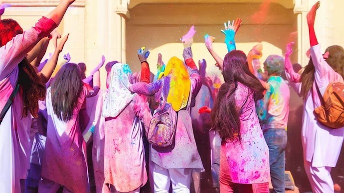 Pakistan-Holi